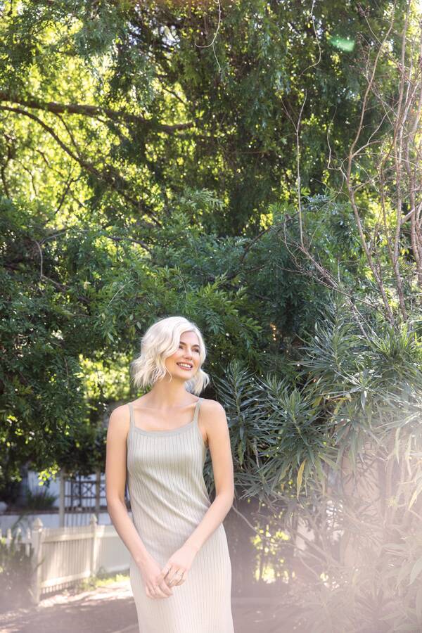 Ella Wig - 6537   The Orchid Collection