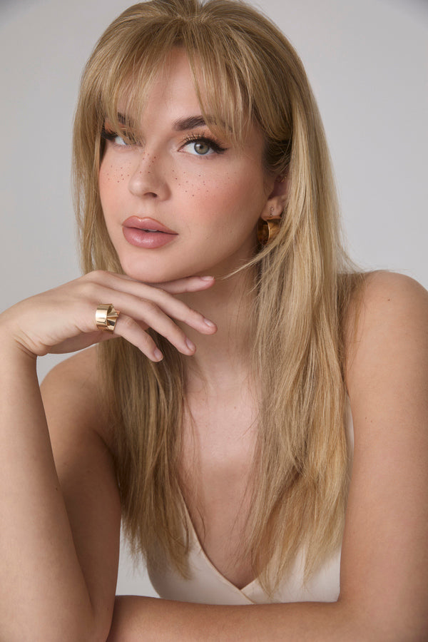 Fringe Flair Wig - 759   Amore Collection