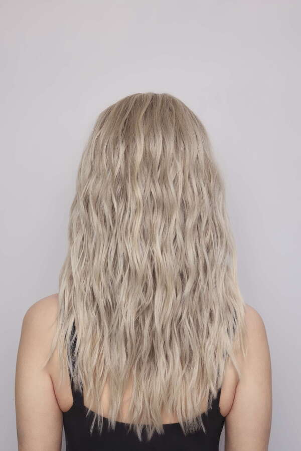 Roxie Wig - 1042   Alexander Couture Collection