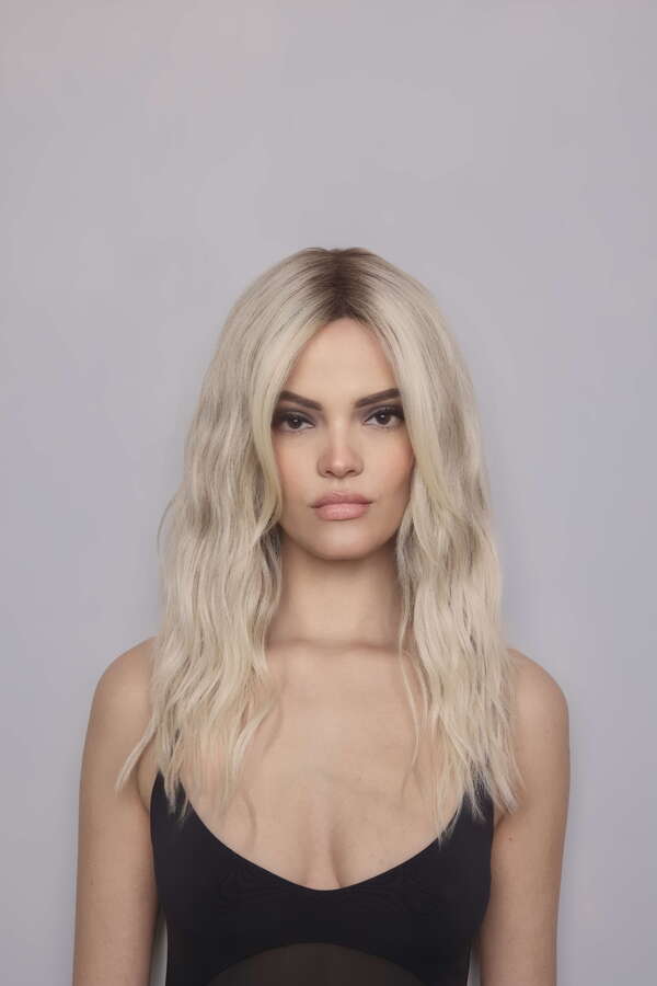 Roxie Wig - 1042   Alexander Couture Collection