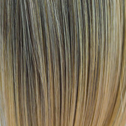 Sunny Spice - This warm deep coffee rooted color develops into a nutmeg and creamy toffee blond of chunky slices. 